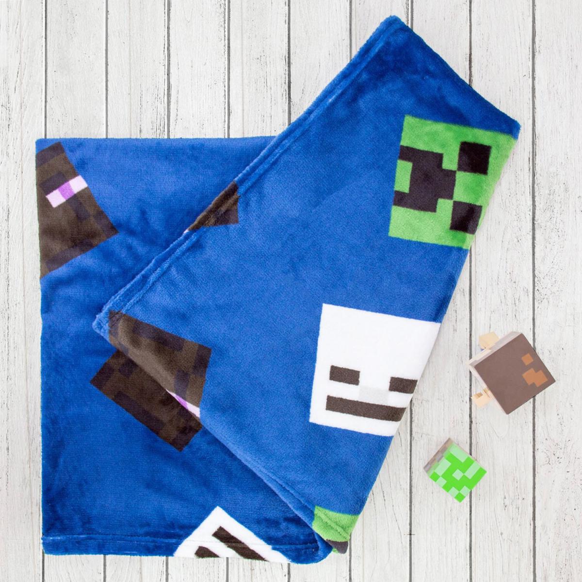 Minecraft Creeps Fleece Throw   - Blue – image 5