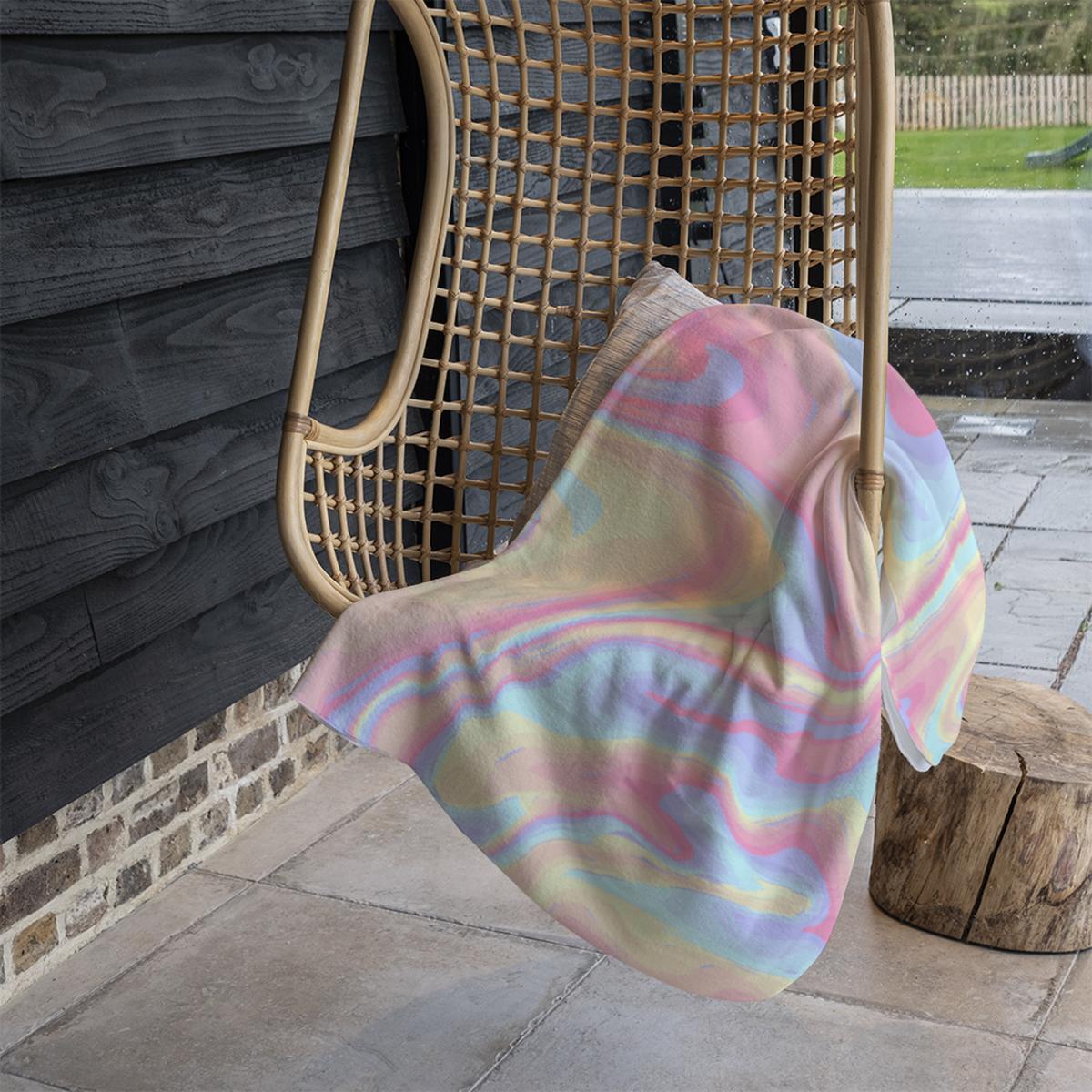 Colorful Marble Blanket - Pink – image 4