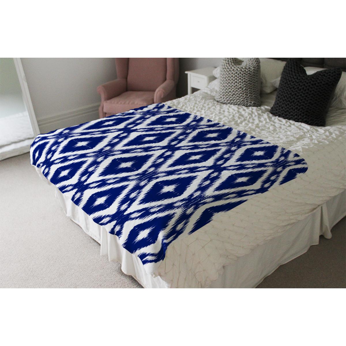 Tribal Art Ikat Ogee In Traditional Classic Blue Blanket - Blue – image 4