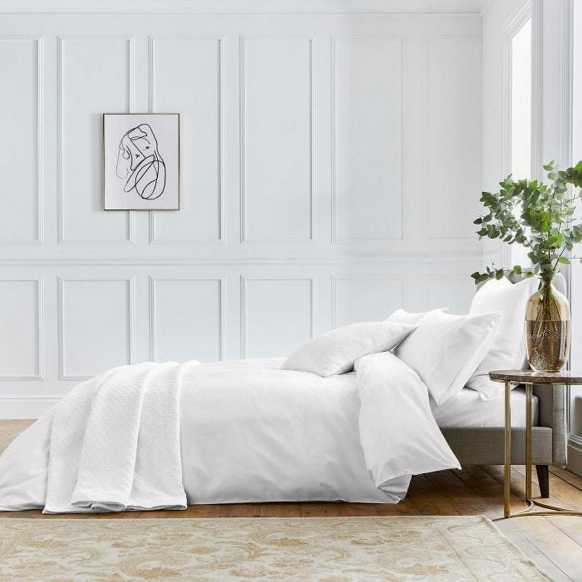 Andaz Fine Linens Egyptian Cotton Throw in White – image 2