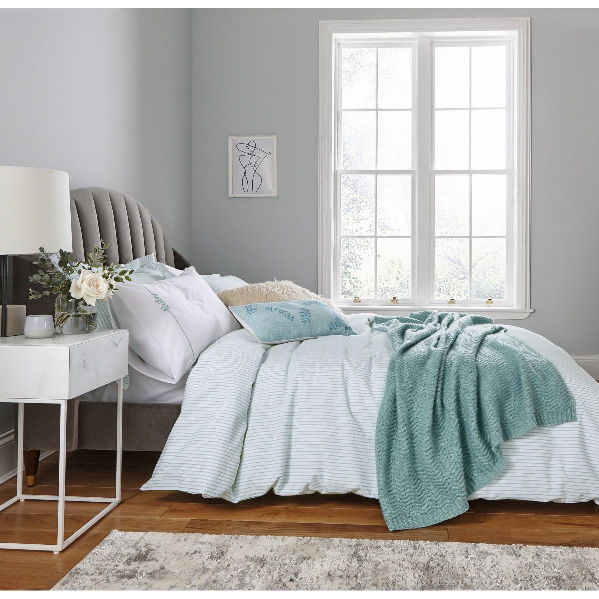 Restore Knitted Chevron Throw By Katie Piper in Aqua Green – image 2