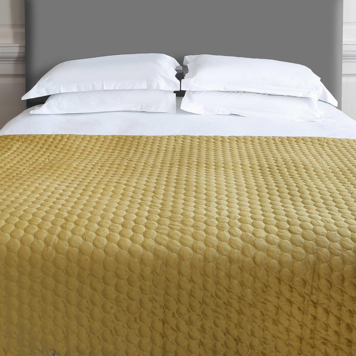 Halo Quilted Soft Luxury Throw in Antique Gold – image 1