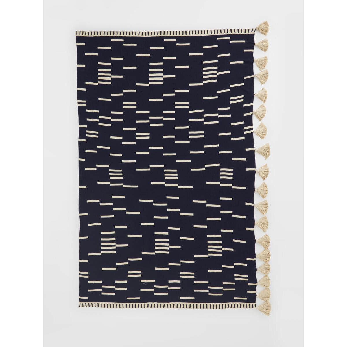 Ezra Throw, Midnight – image 2