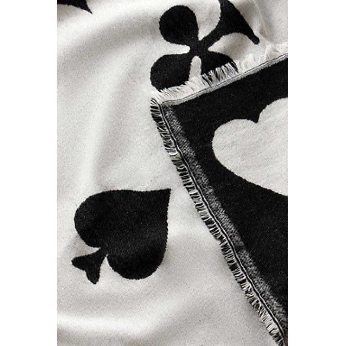 Deck Of Cards Throw - Black/White 125cm x 150cm at Urban Outfitters – image 12