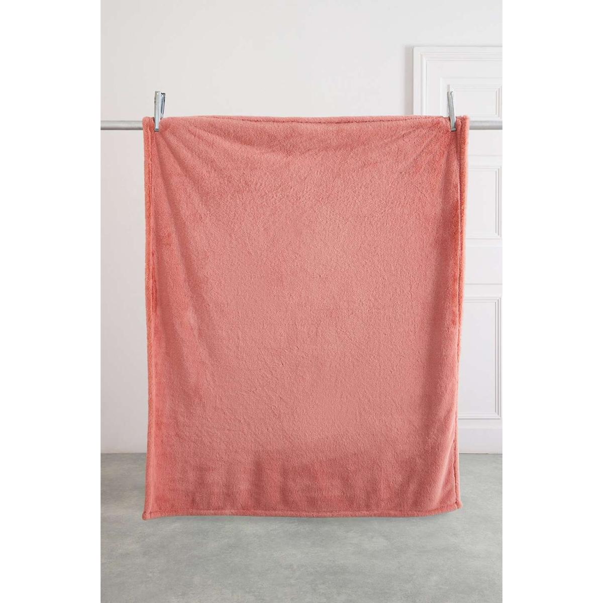 Pink Faux Fur Throw Blanket - Pink ALL at Urban Outfitters – image 2