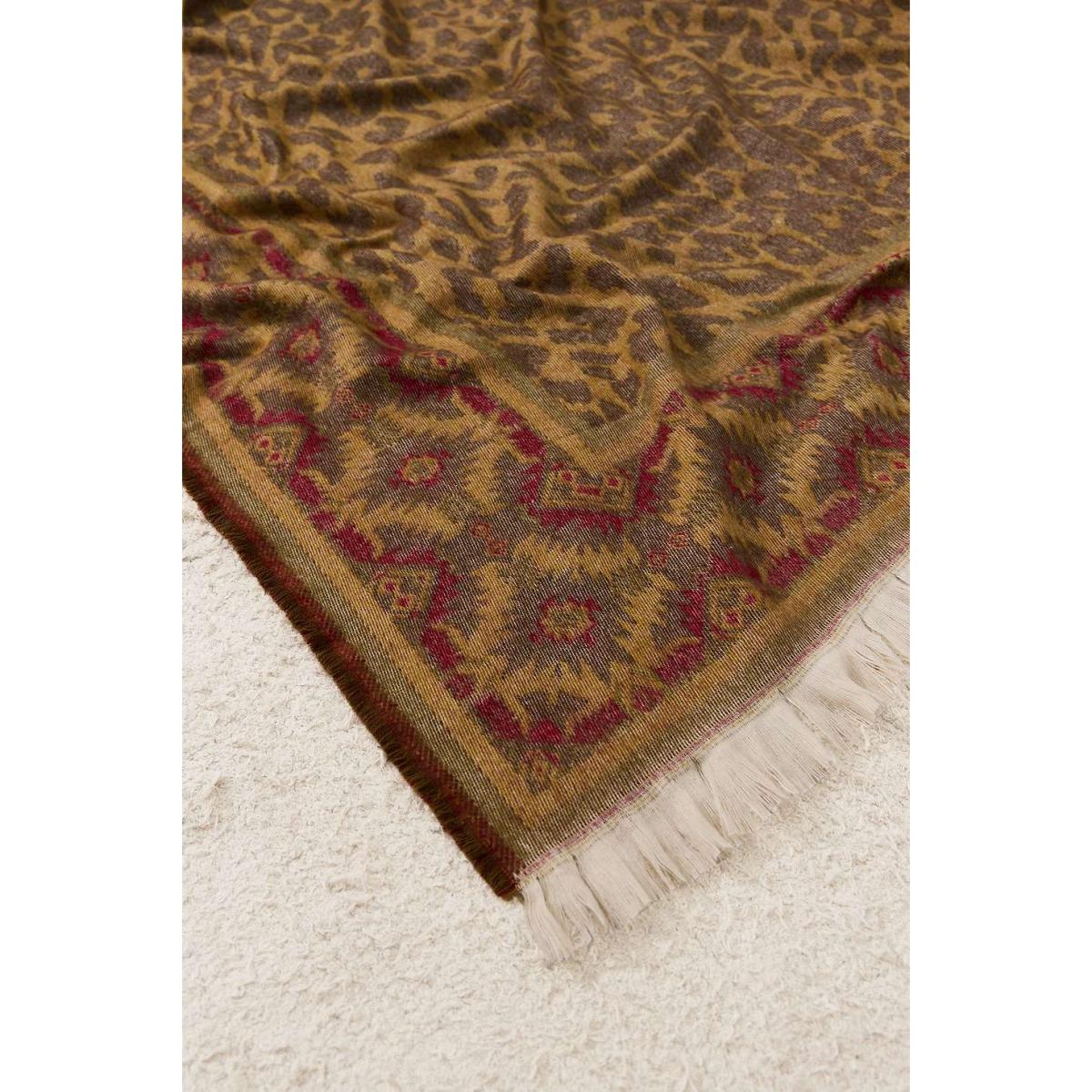 Leonore Throw - Neutral ALL at Urban Outfitters – image 2