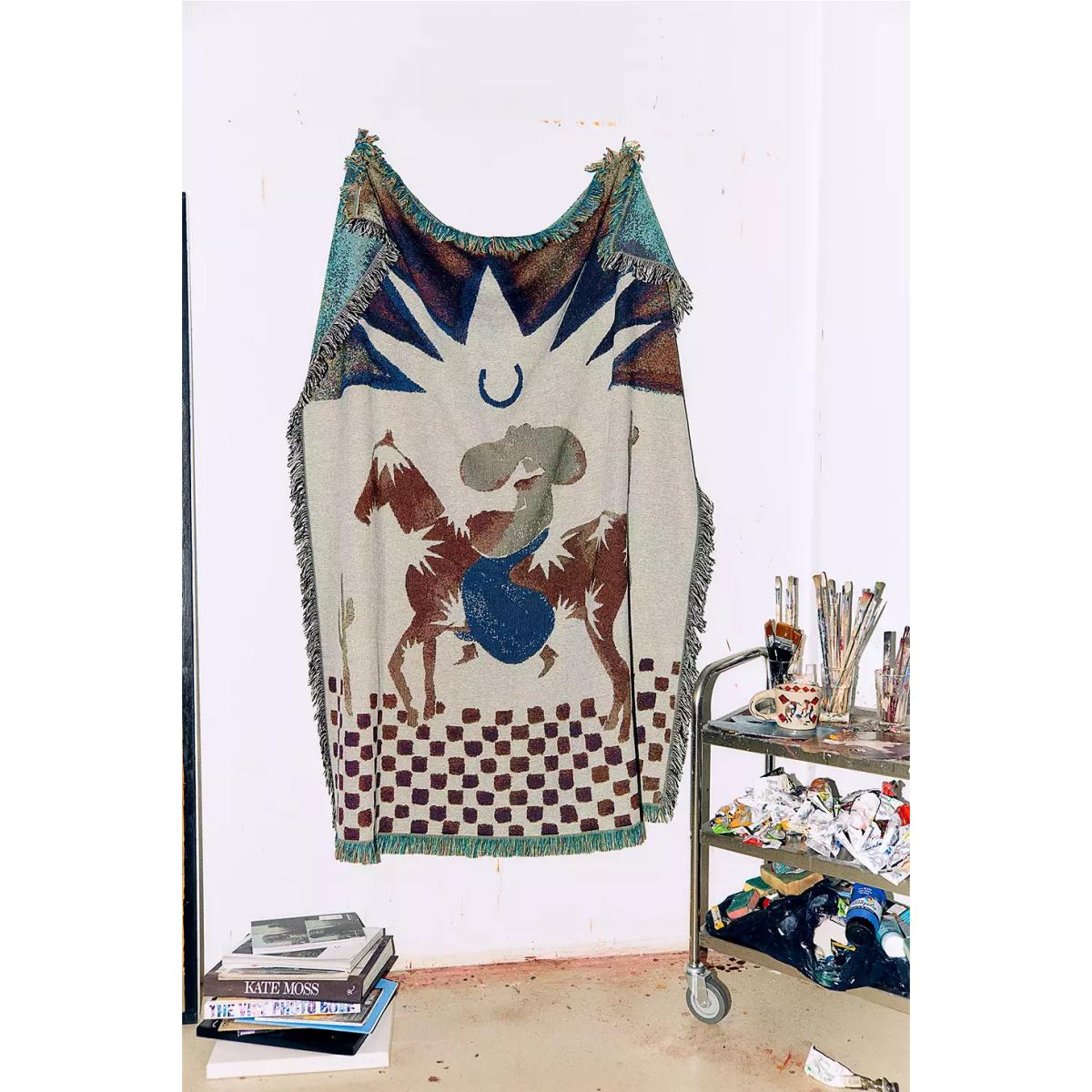 Urban Outfitters x TuftLuck TuftLuck UO Exclusive Riding Star Art Throw ALL – image 2