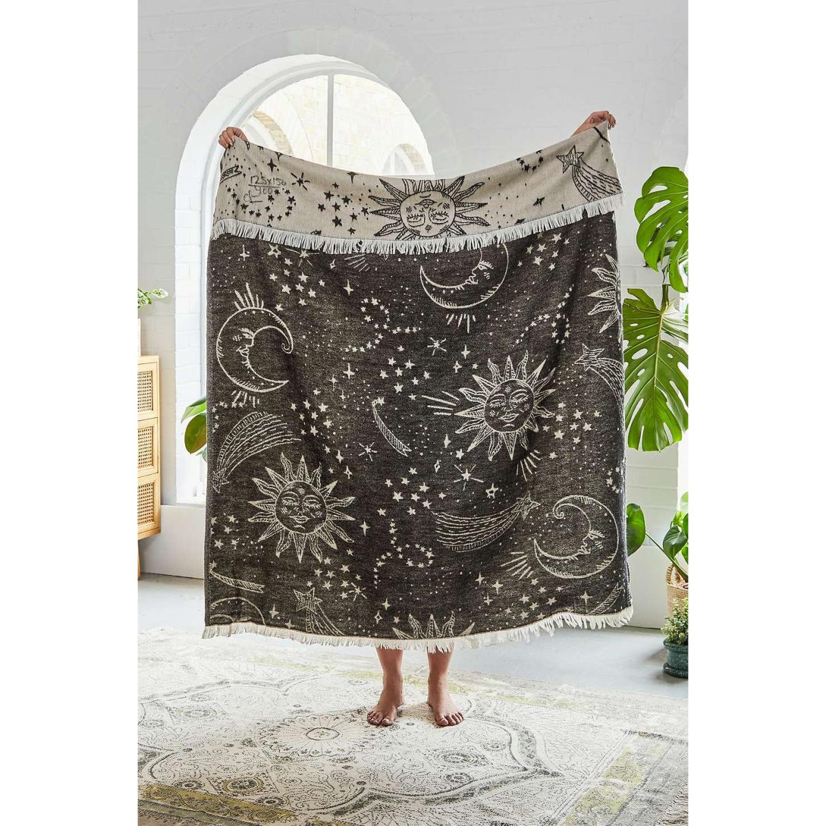 Black & White Celestial Throw - Black/White ALL at Urban Outfitters – image 2