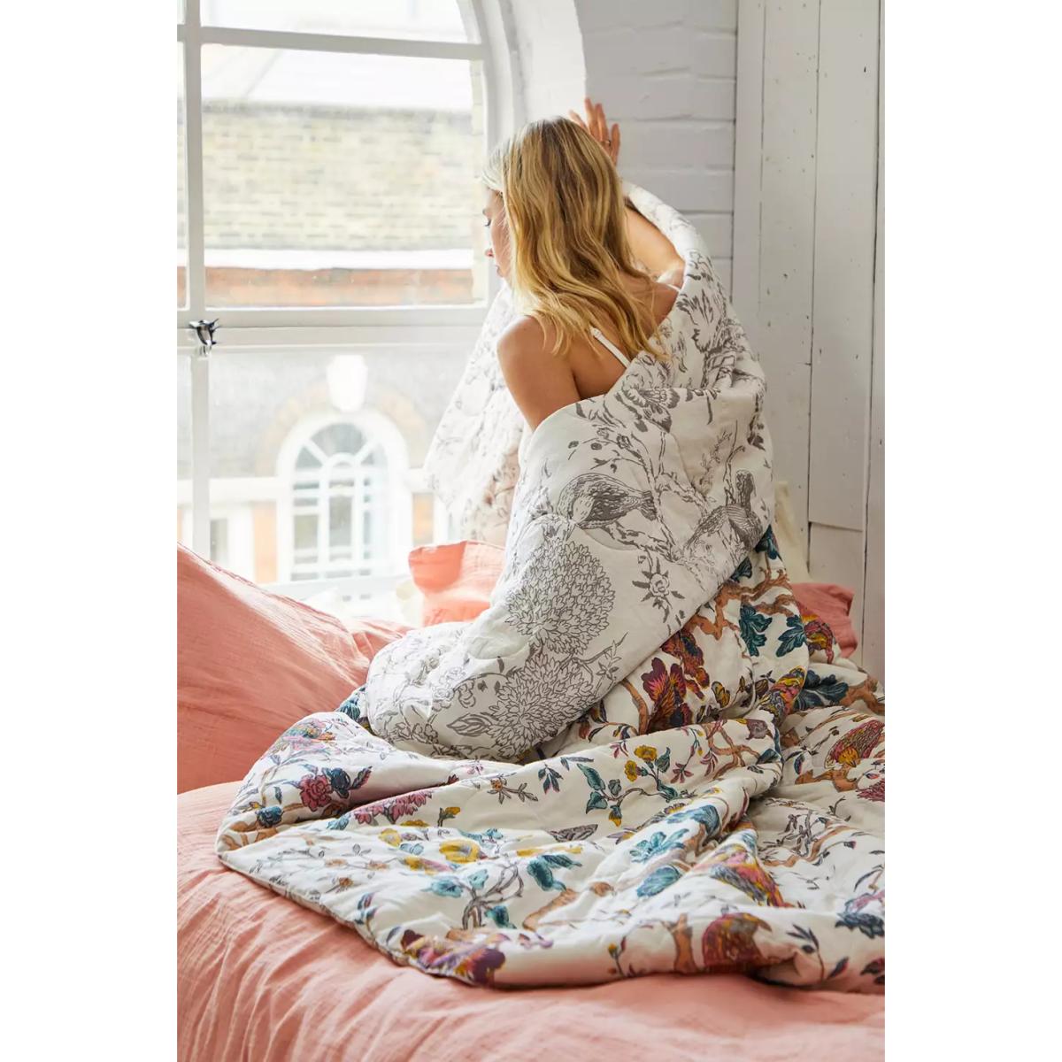 Urban Outfitters Floral Toile Quilt 218cm x 218cm – image 2