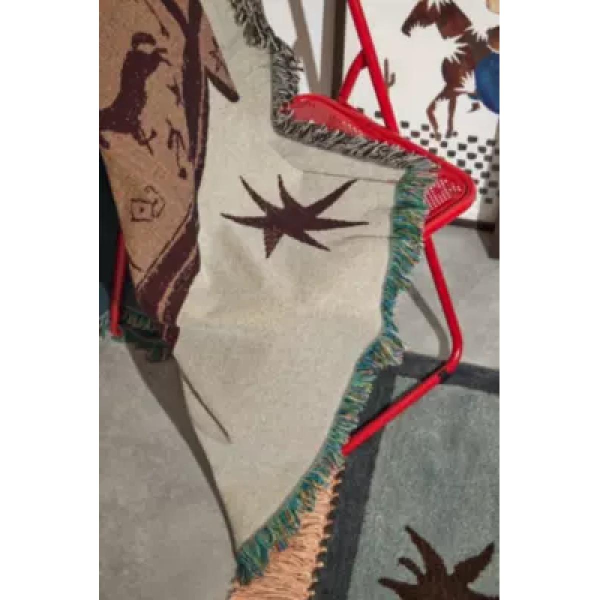 Urban Outfitters x TuftLuck TuftLuck UO Exclusive Doodle Boot Art Throw ALL – image 6