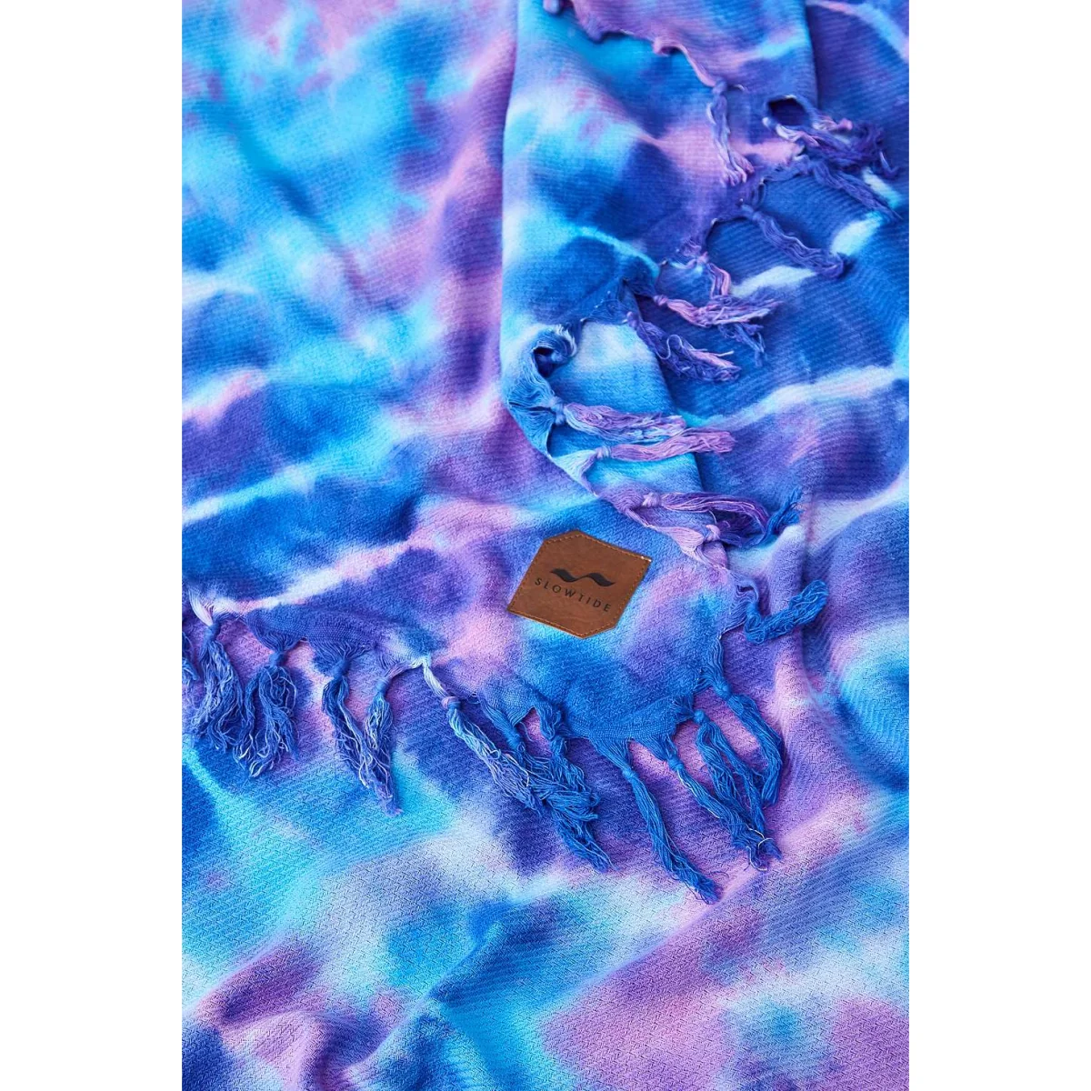 Slowtide Willow Beach Throw Blanket - Blue ALL at Urban Outfitters – image 3