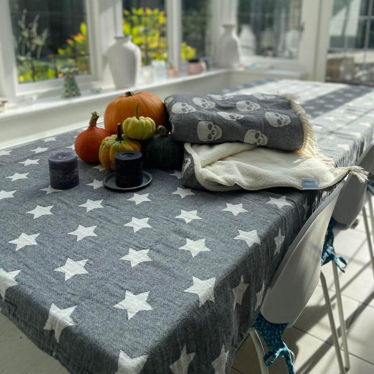Black Star Super King Blanket - Charcoal One Size Ailera – image 2