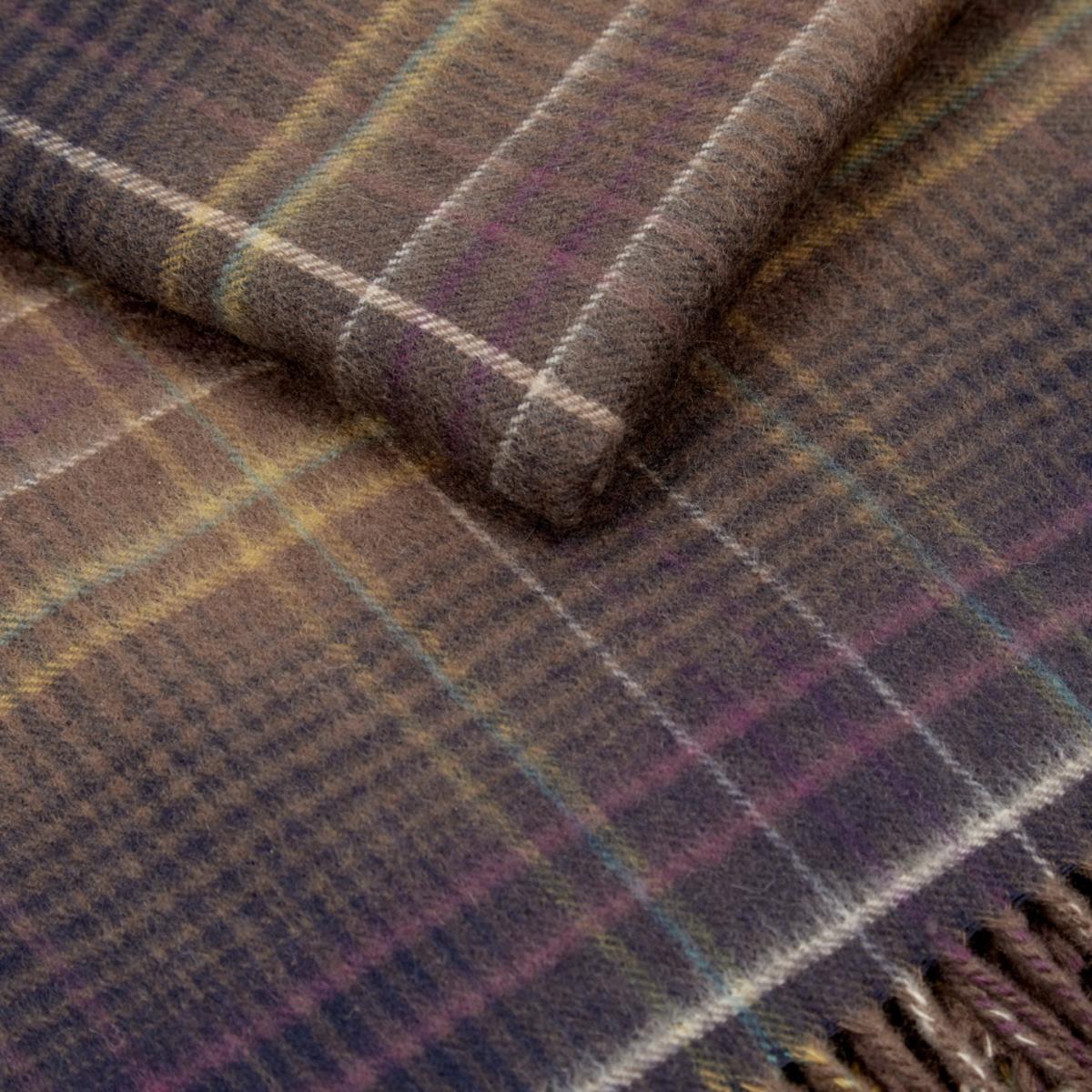 Green / Gold / Blue Cashmere Throw In Dark Purple, Navy And Mustard Plaid | One Size | Eliská – image 3