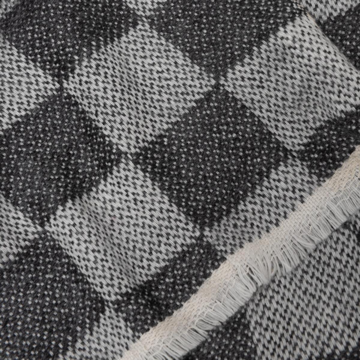 Checkered Throw One Size Antra Designs – image 2