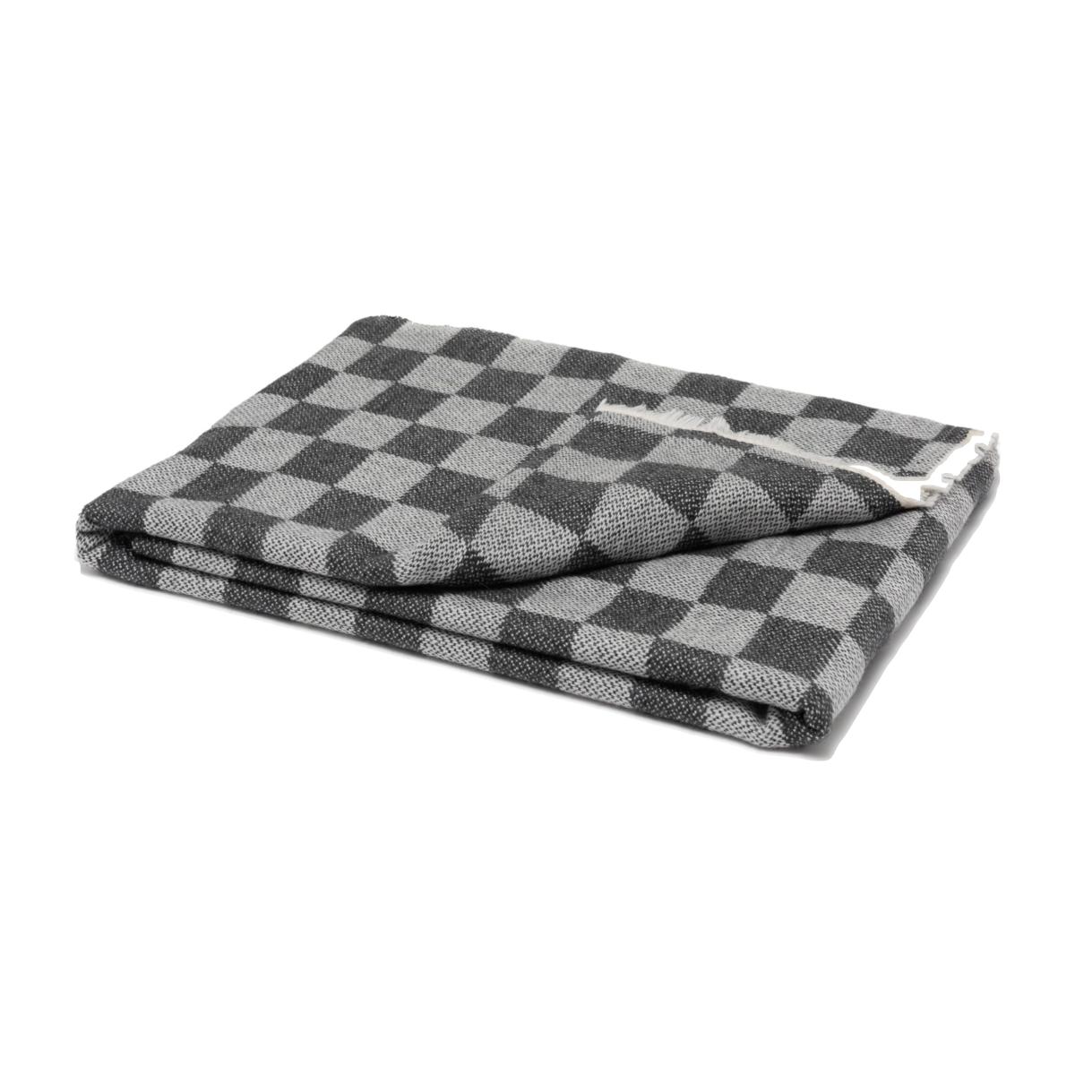 Checkered Throw One Size Antra Designs – image 1