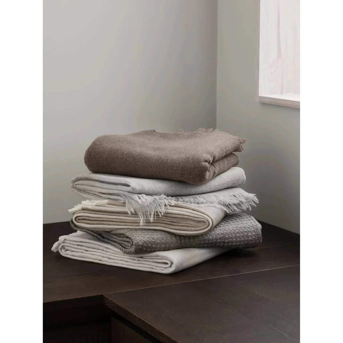 Merino Wool Throw Micro Chip – image 4