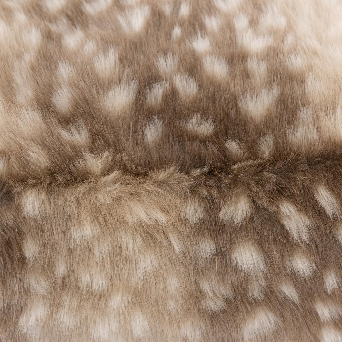 Deer Faux Fur Cube Natural – image 2
