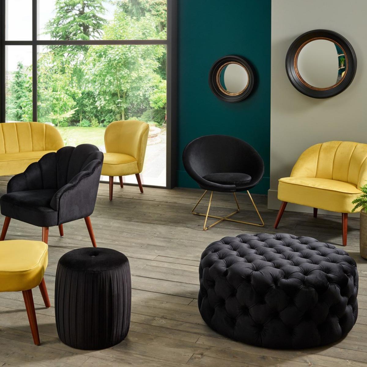 Round Pouffe in Black Velvet with Buttons – image 3