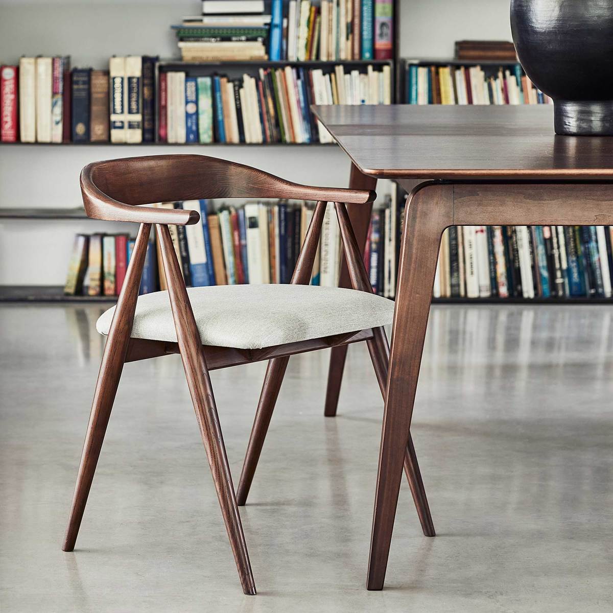 Ercol Lugo Dining Chair – image 2