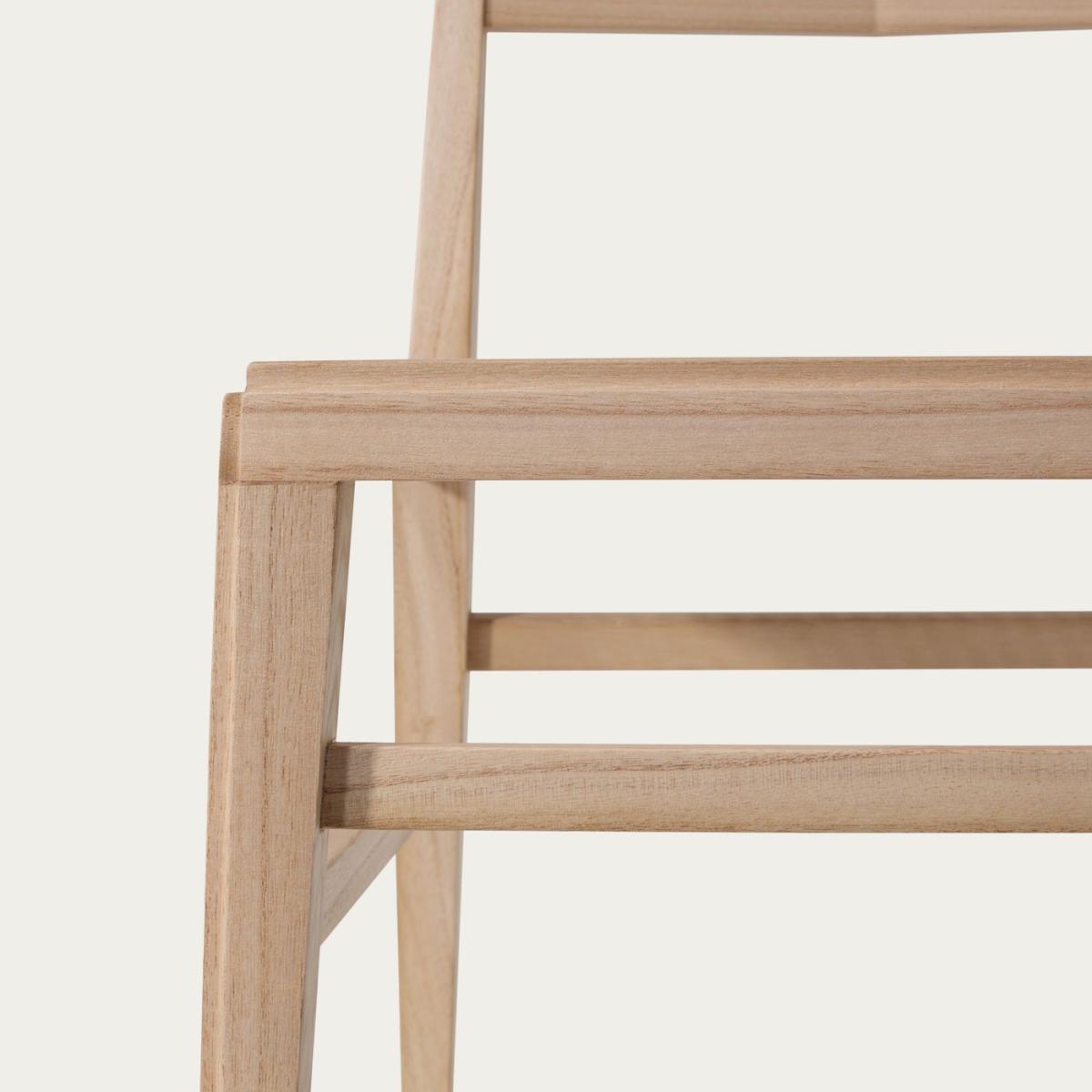 Lightest Chair – image 6