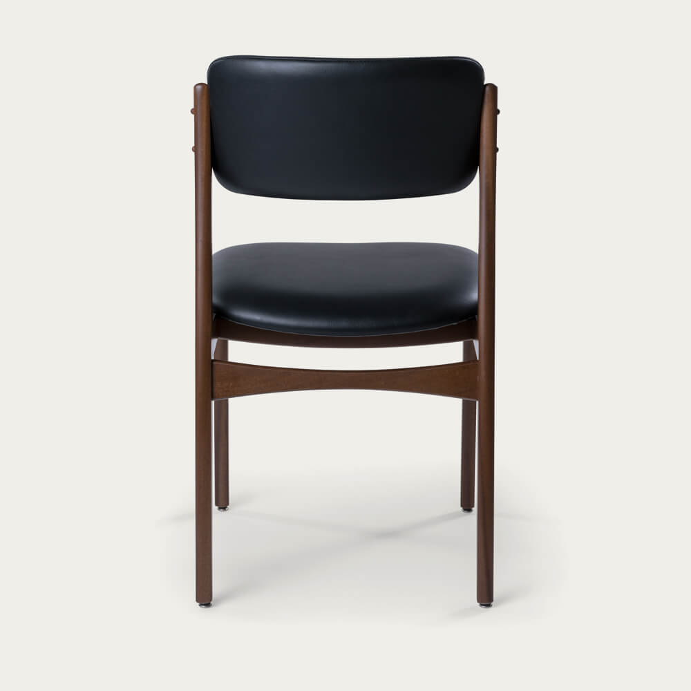 Black/Freijó Wood Forma Chair – image 4