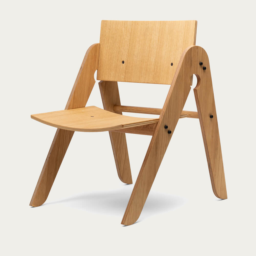Oak Lilly’s Chair – image 1