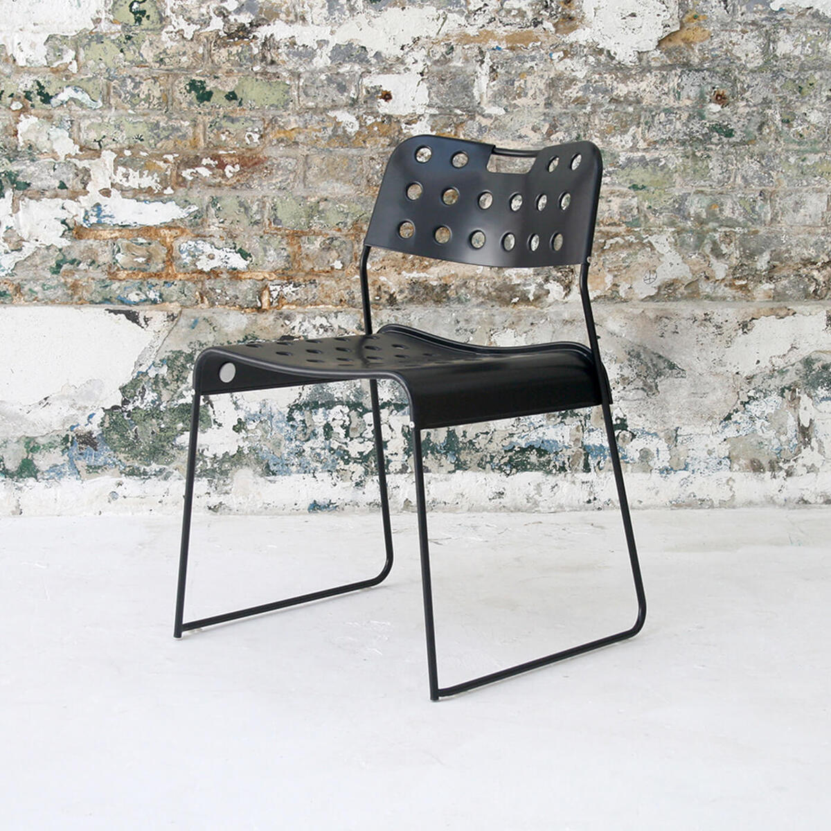 Jet Black Omkstak Chair – image 2