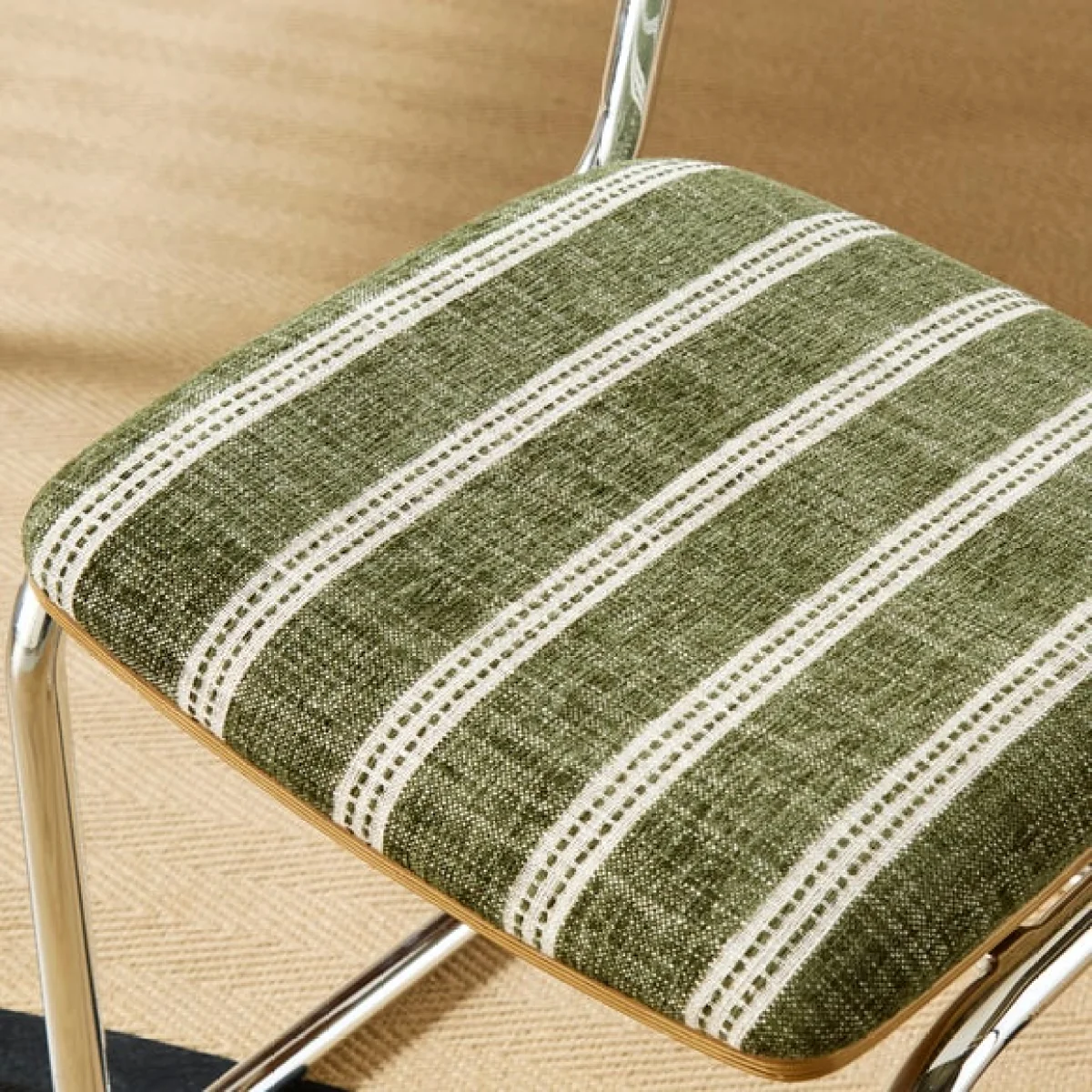 Draper Cantilever Dining Chair, Textured Weave – image 4