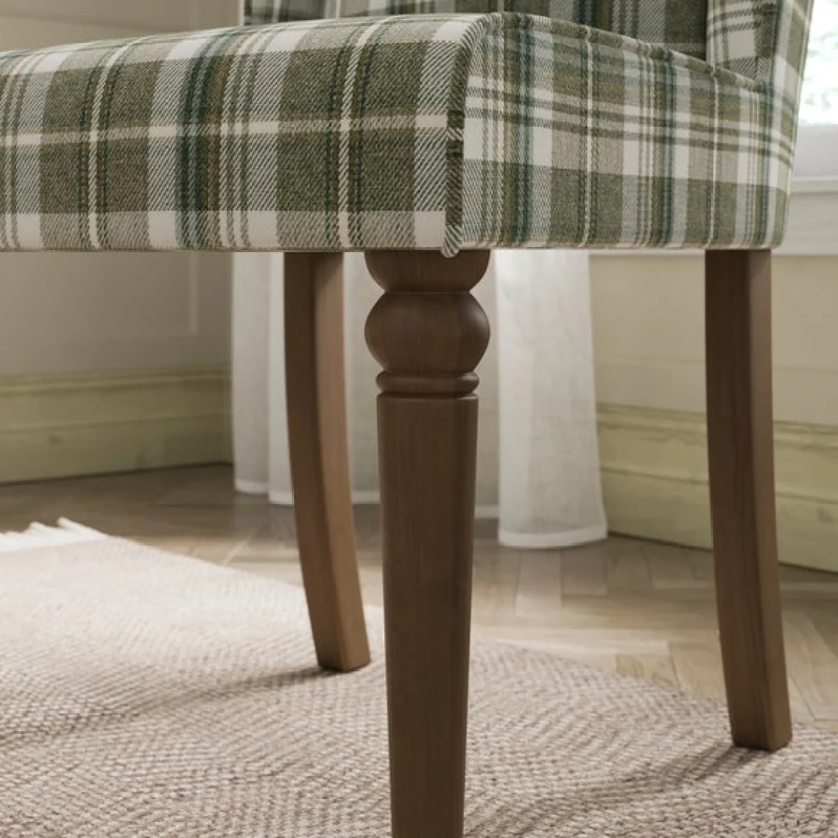 Charnwood Set of 2 Checked Dining Chairs – image 5