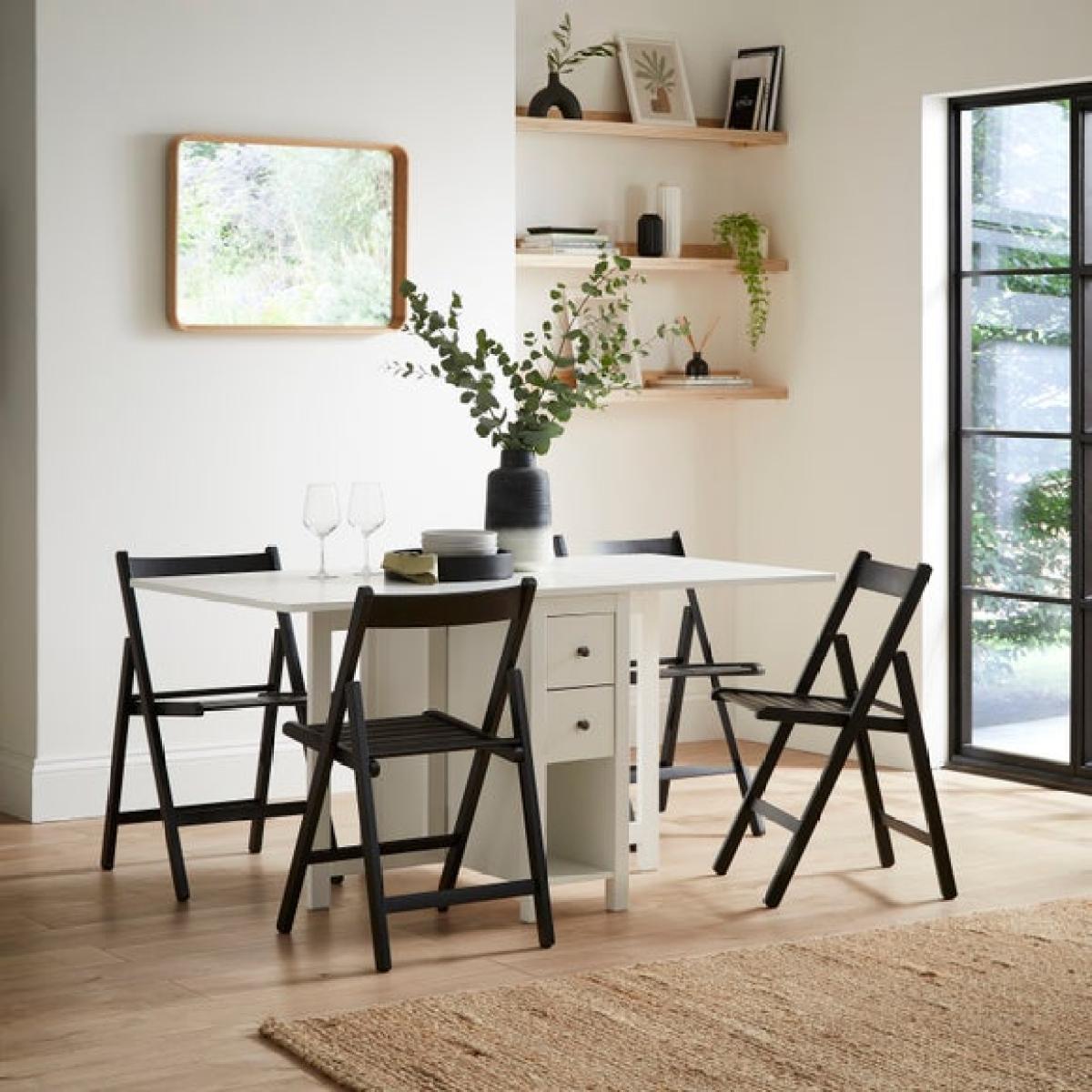 Bessie Wooden Folding Chair – image 3