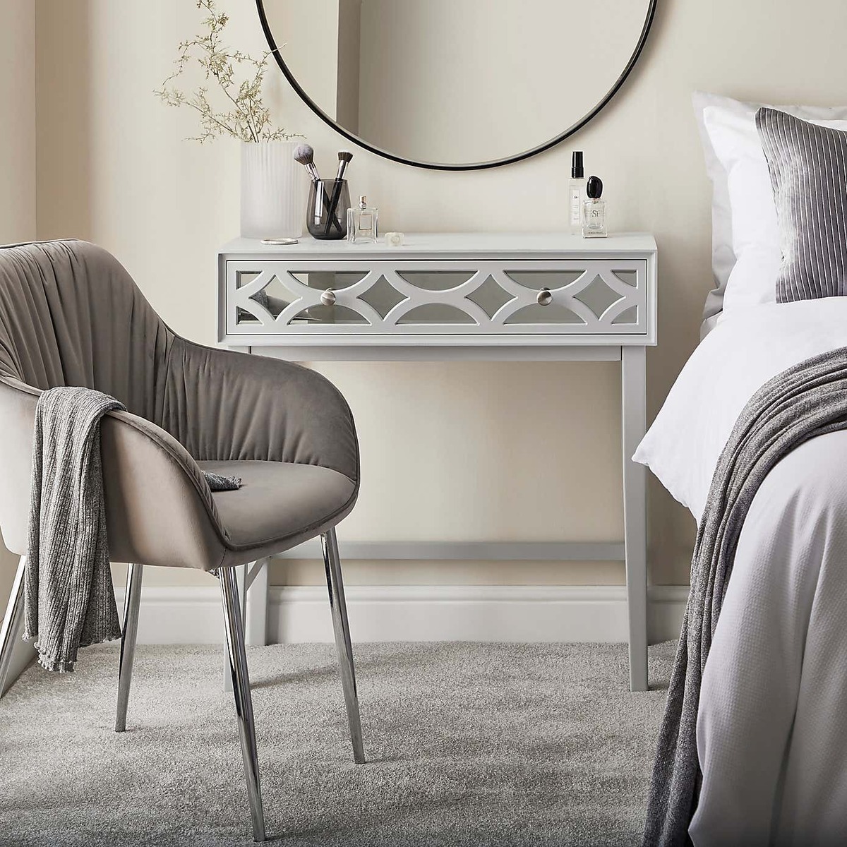 Wren Chair Black – image 8