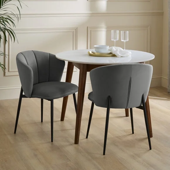 Kiley Dining Chair with Black Legs, Velvet – image 1