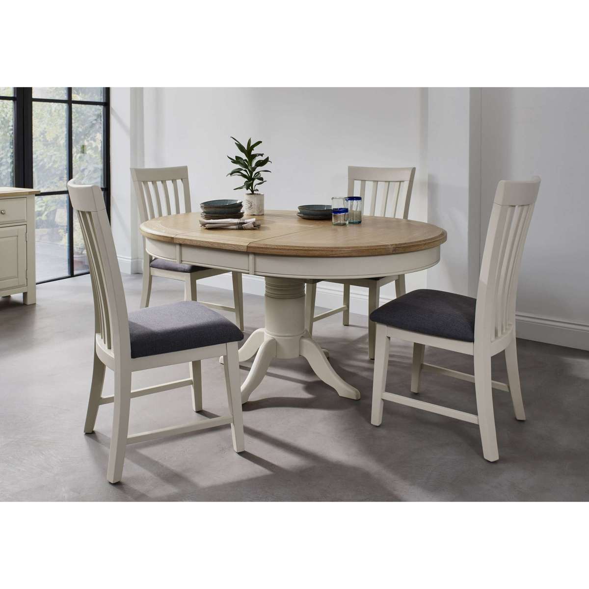 Angeles Pair of Wooden Chairs – image 4