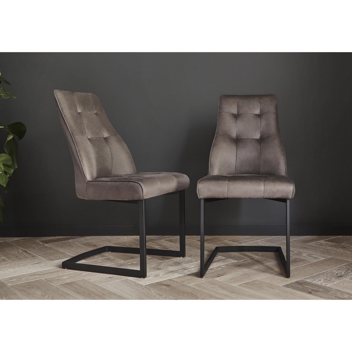 Merlin Set of 4 Dining Chairs – image 2