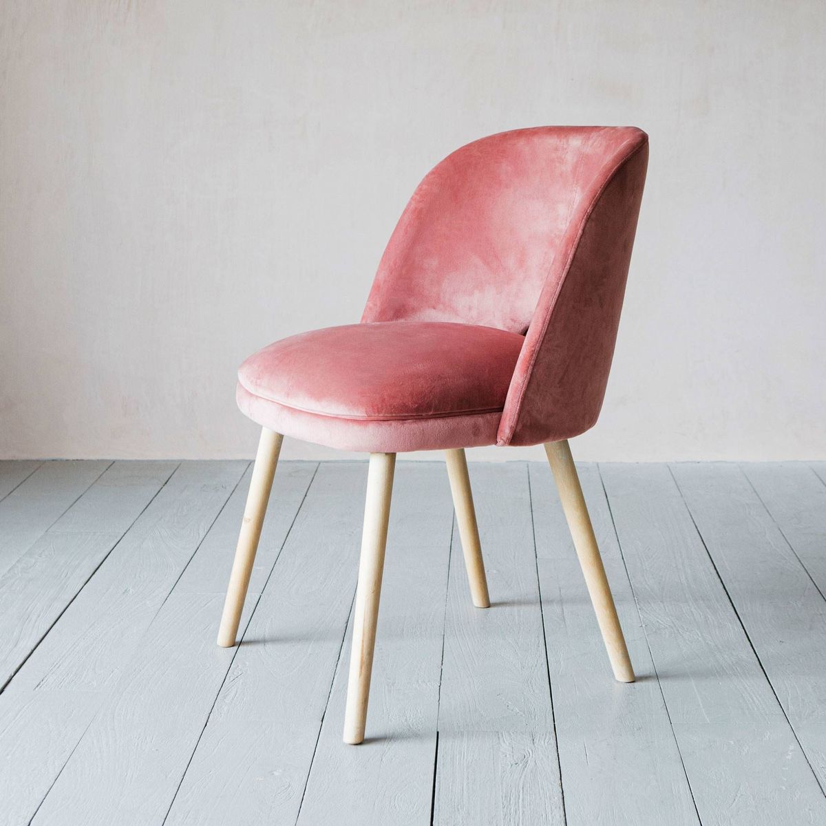 Marley Rose Velvet Chair – image 3