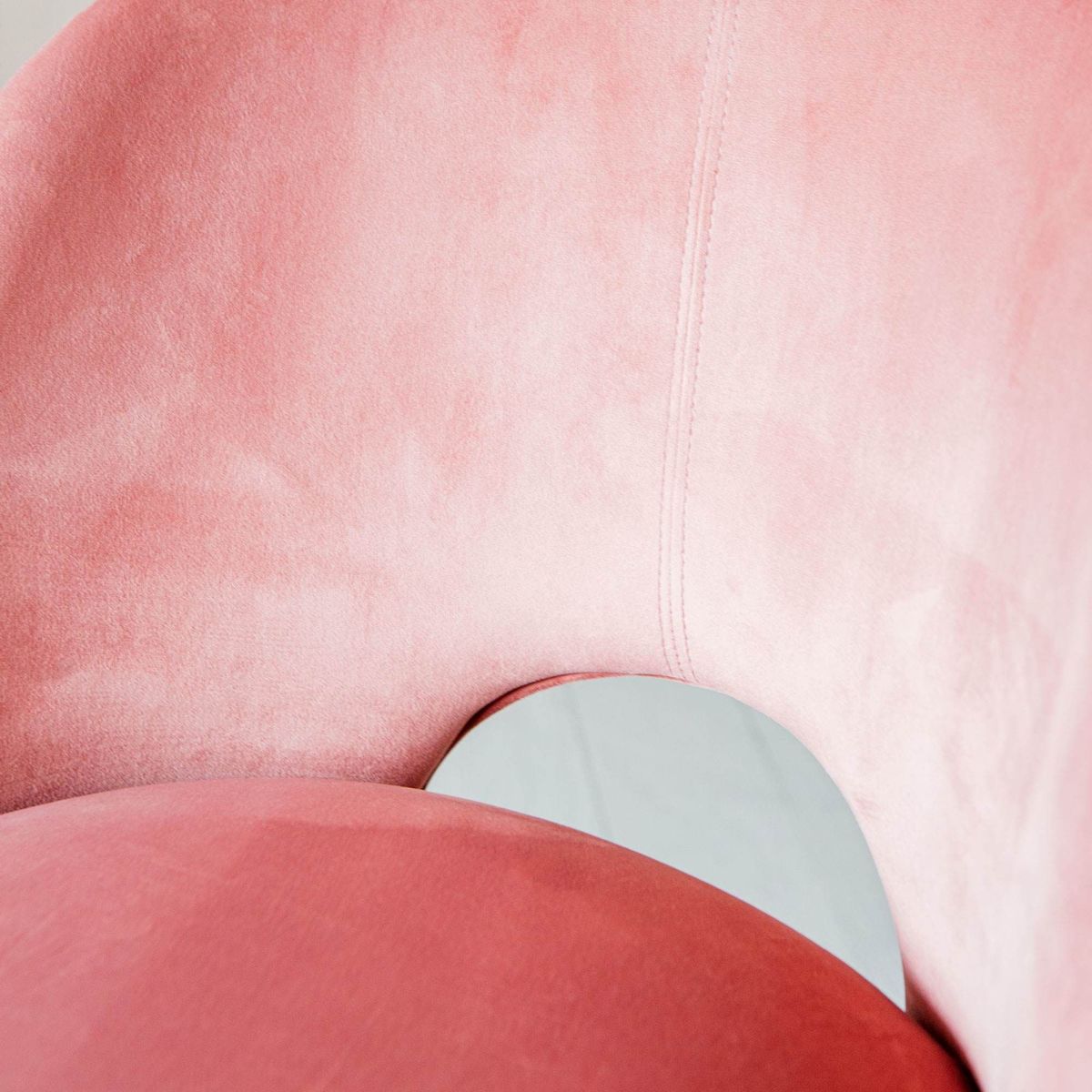 Marley Rose Velvet Chair – image 6