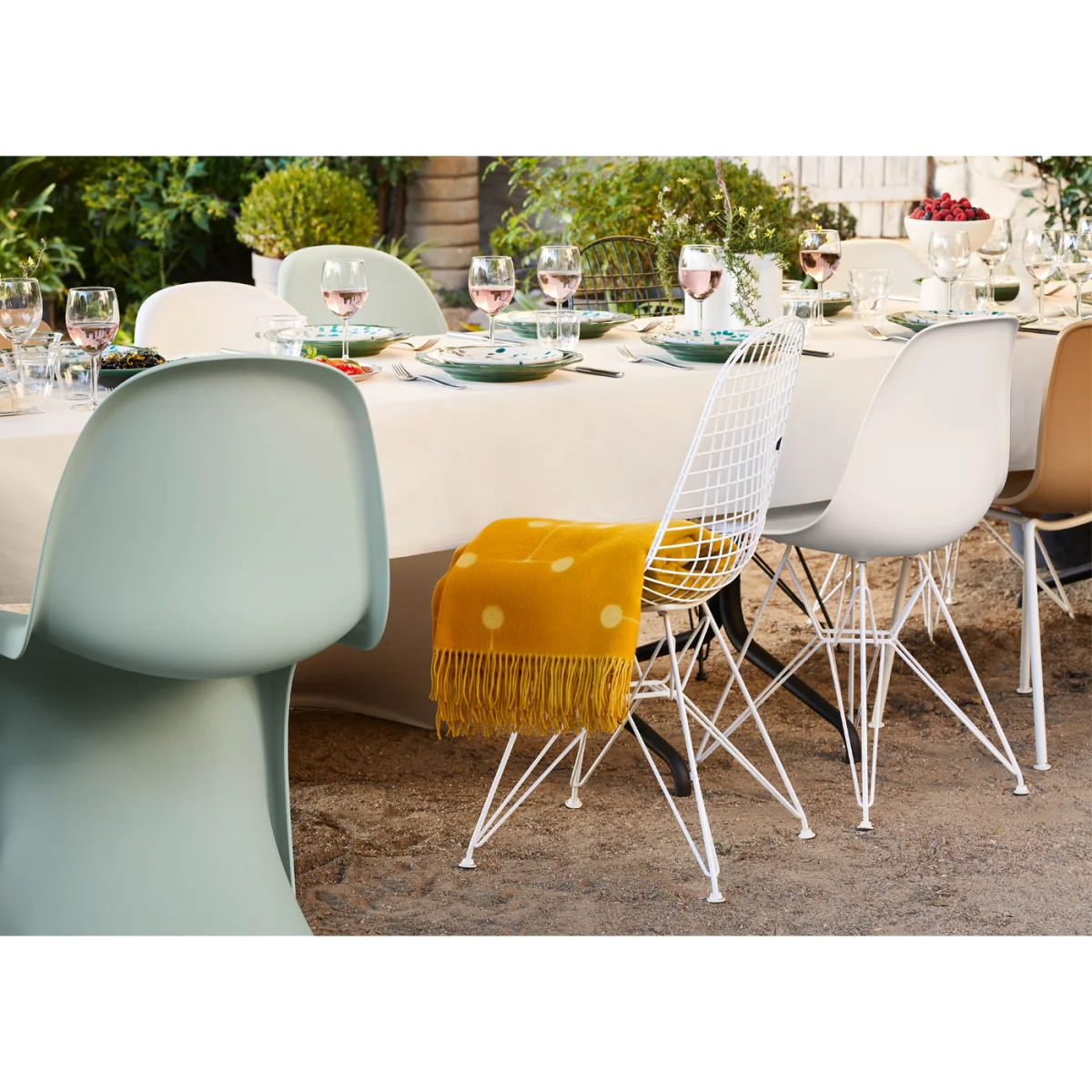 Vitra Eames DSR Side Chair RE in Cotton White White powder-coated base 15 Felt Glides – image 6