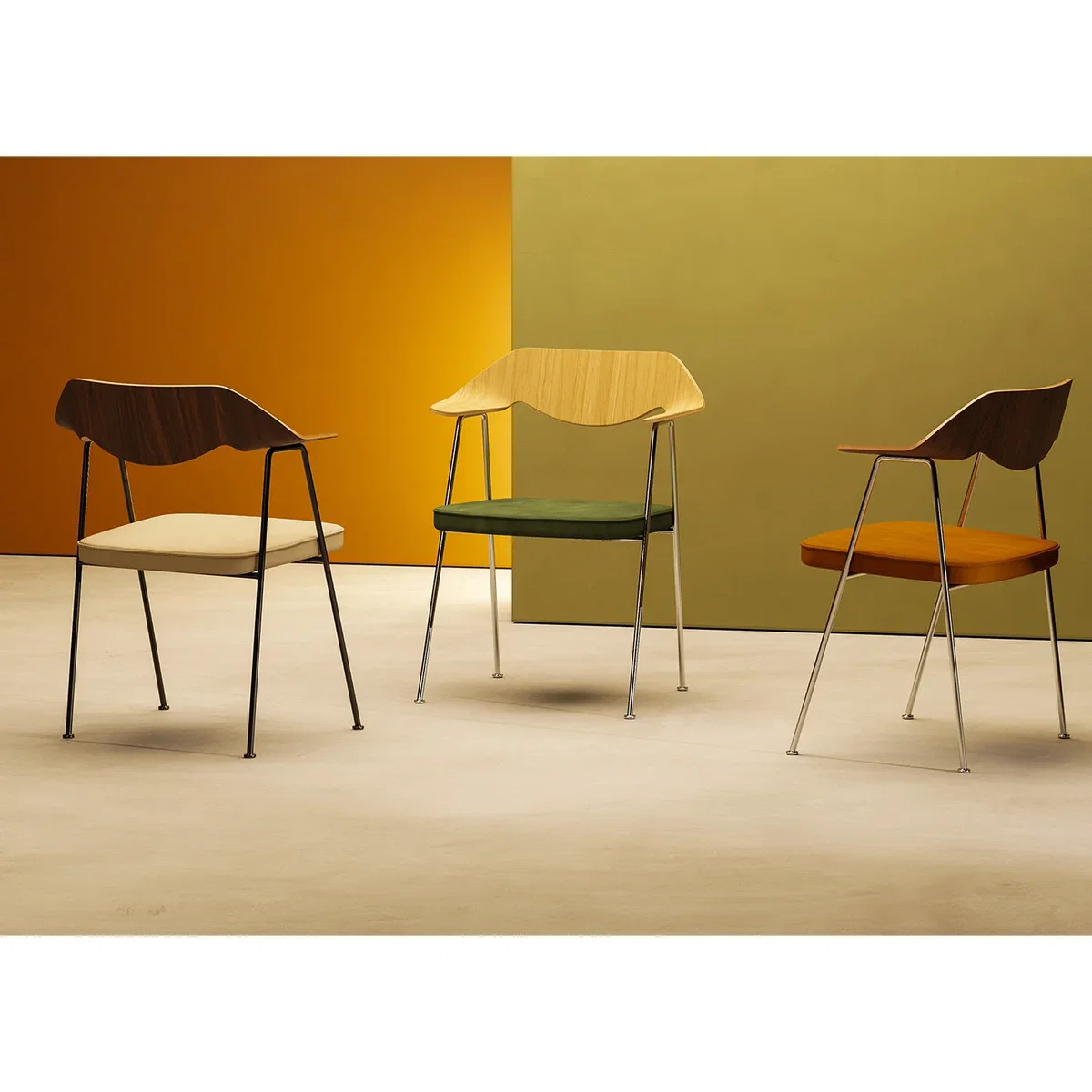 Heal's 675 Chair – image 4