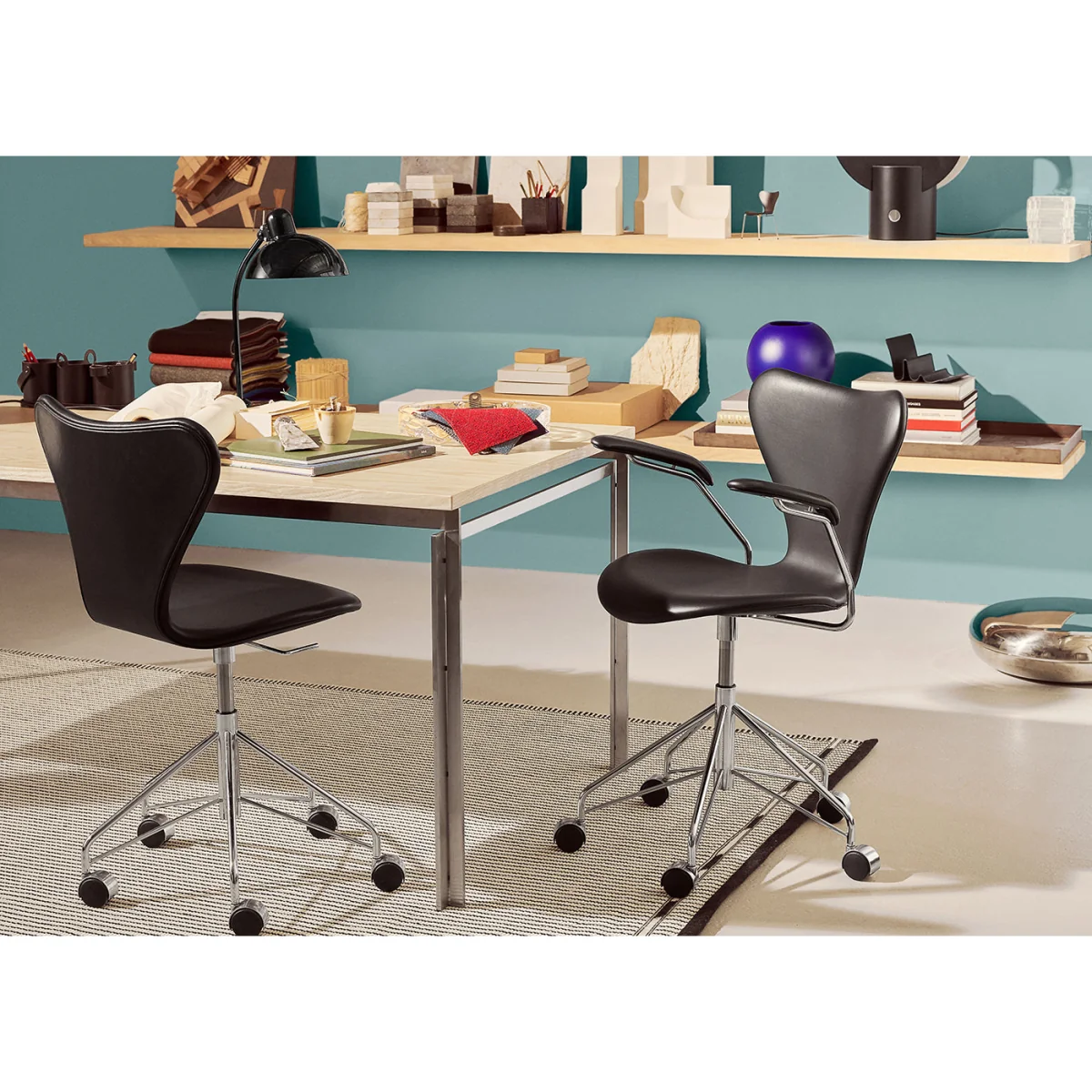 Heal's Series 7 Swivel Armchair – image 4