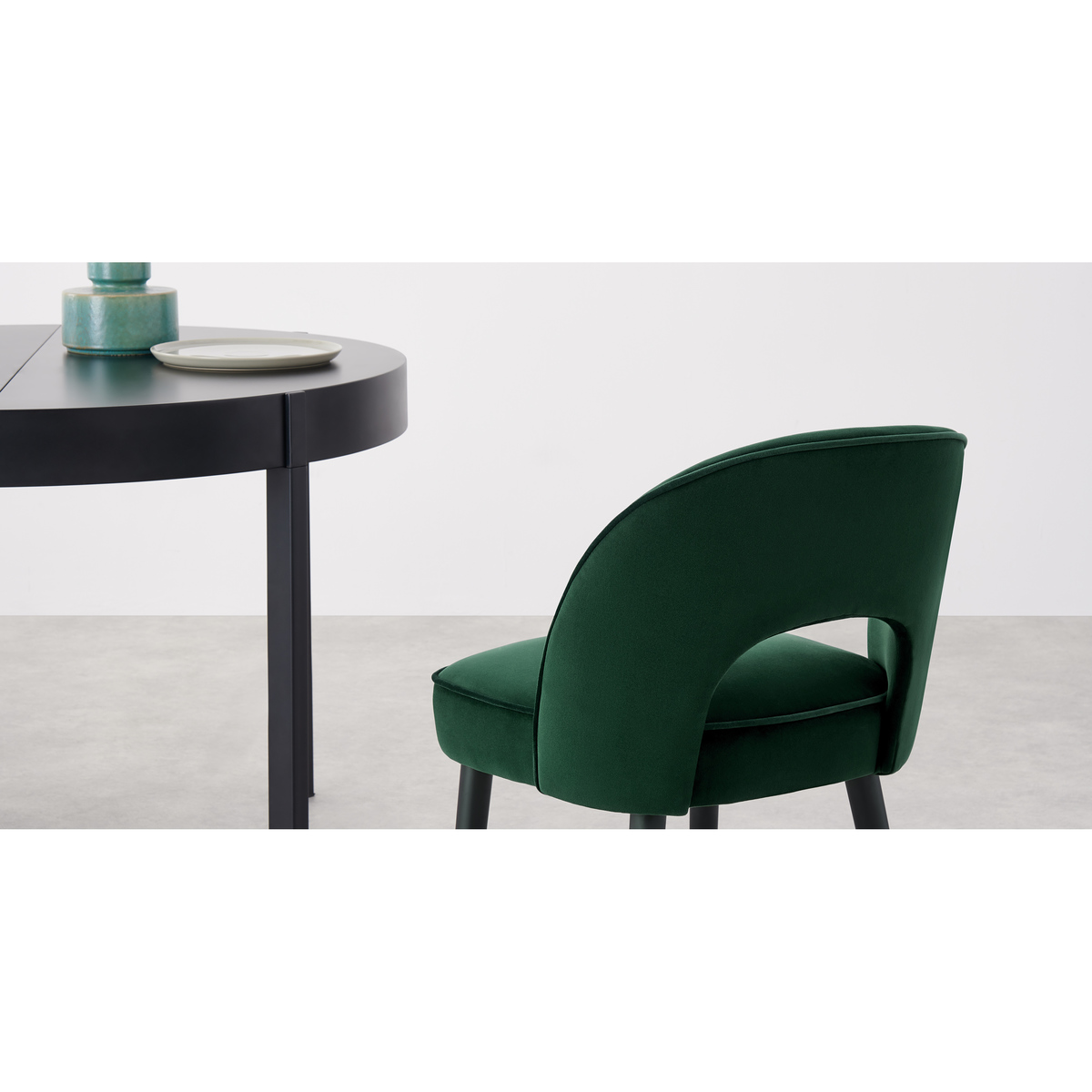 Set of 2 Rory Dining Chairs, Pine Green Velvet – image 6