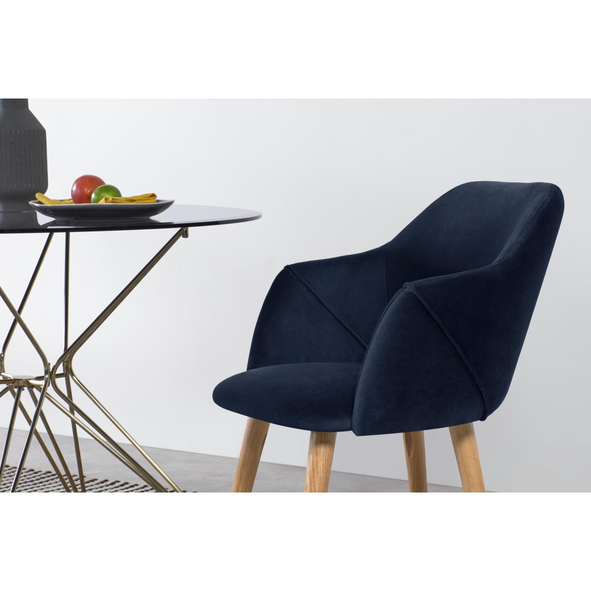Set of 2 Lule Carver Dining Chairs, Royal Blue Velvet and Oak – image 6