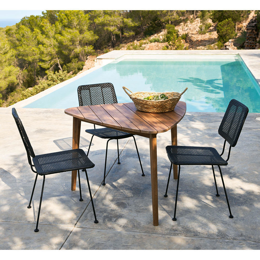 PENIDA - Black Rattan Effect Resin and Metal Chair – image 5