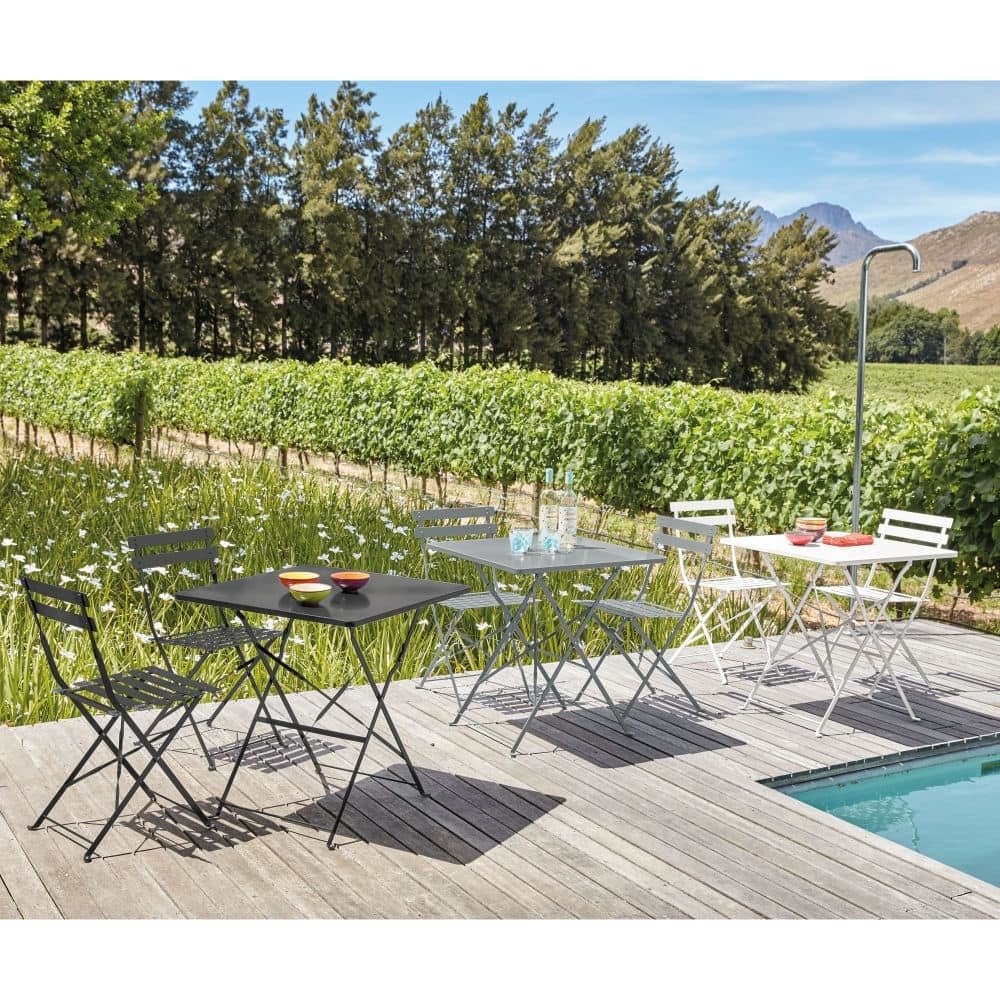 GUINGUETTE - 2 folding chairs in satiny black metal – image 2