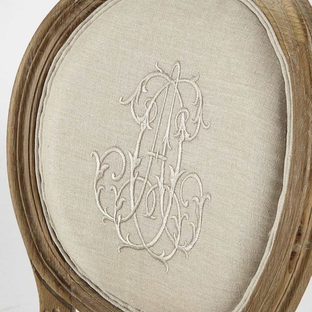 LOUIS - Medallion chair in beige linen and greyed oak – image 8