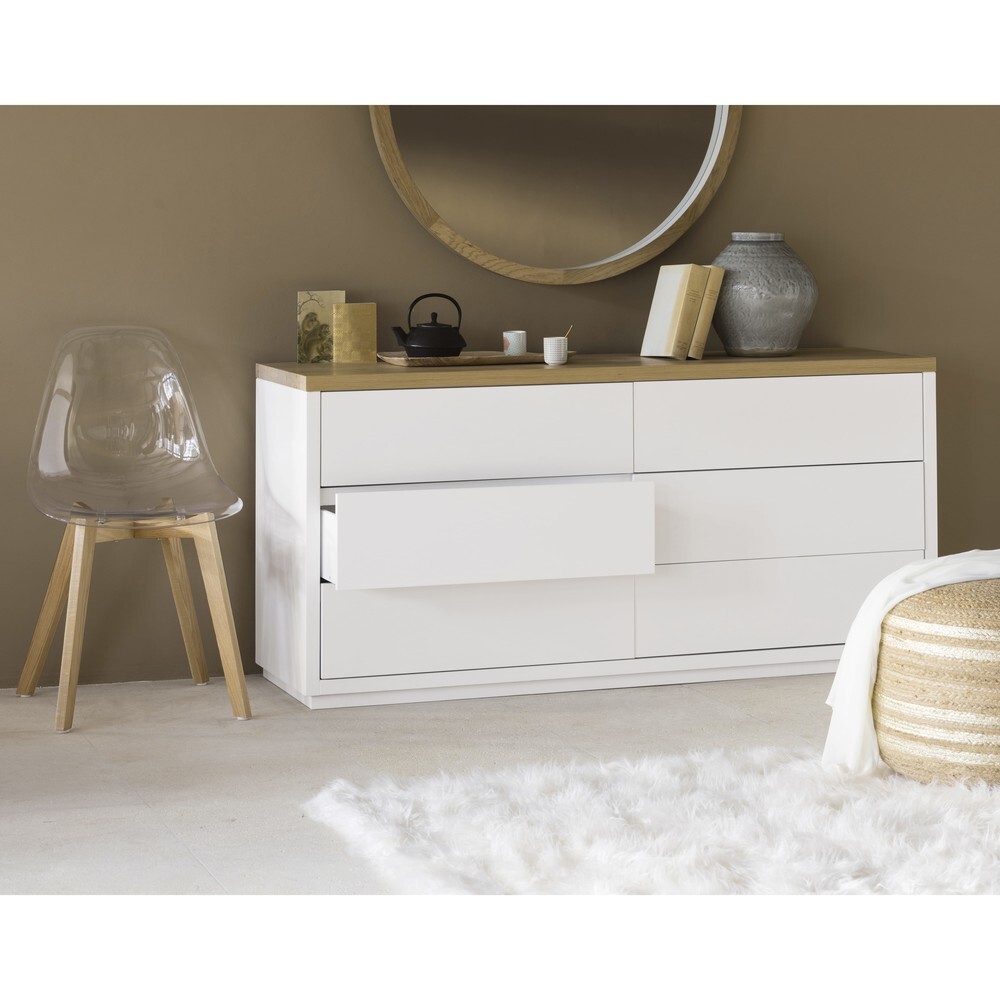 See-Through Scandinavian Chair with Oak – image 5