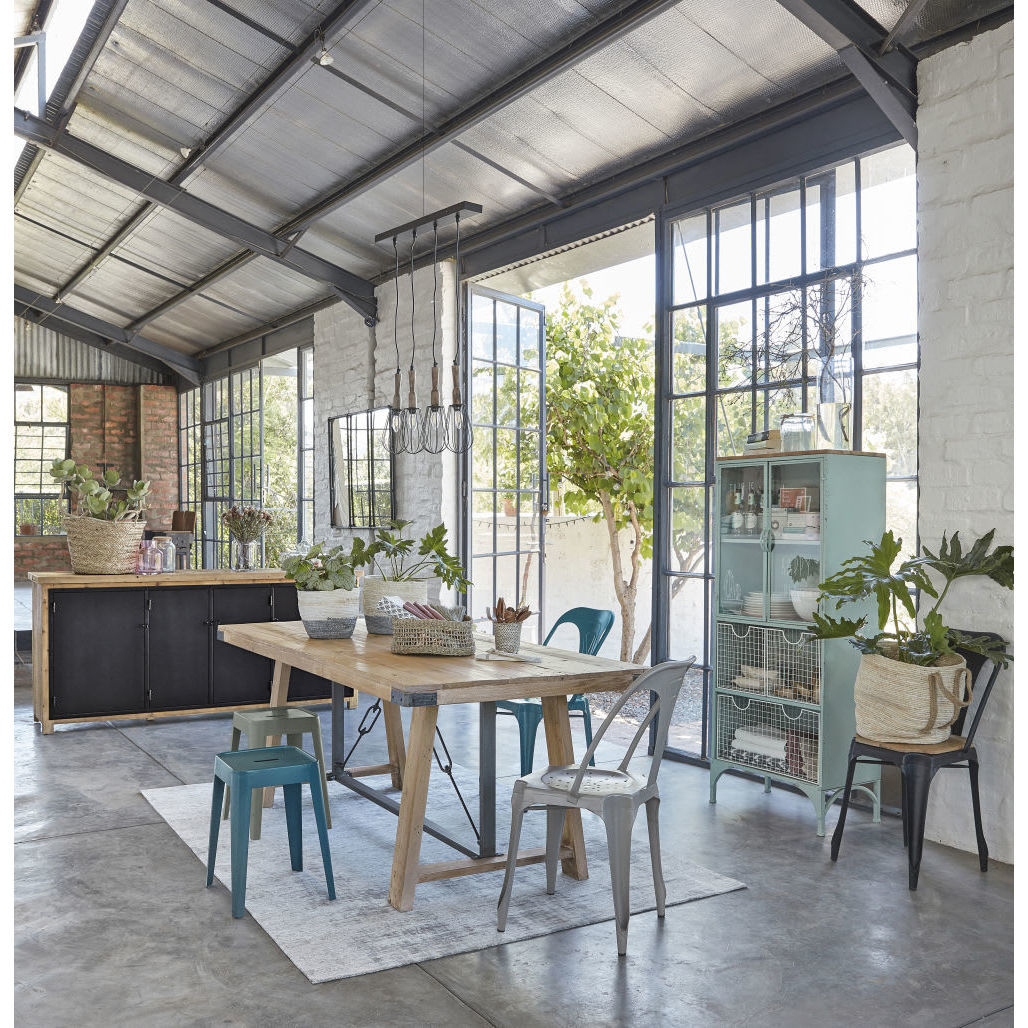MULTIPL'S - Industrial Matte Black Metal and Mango Wood Chair – image 9