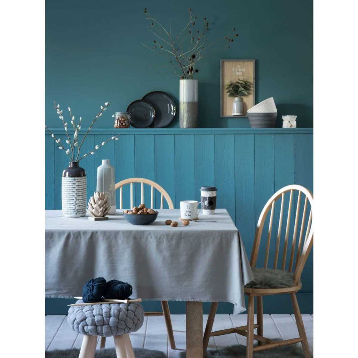 ALBA - Rubber Wood Vintage Chair – image 3