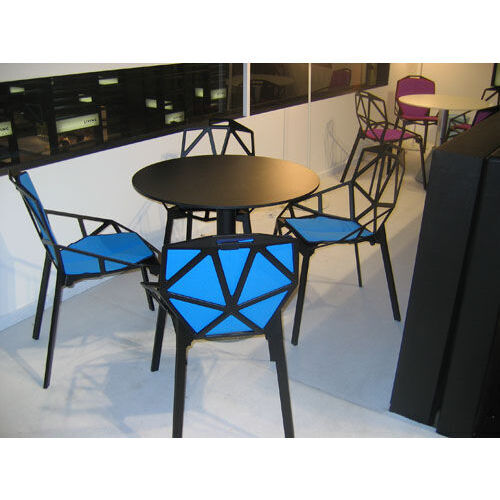 Chair one Stacking chair - Metal by Magis Black – image 5