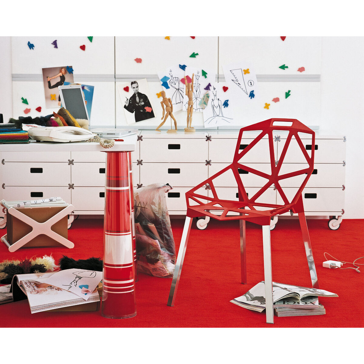 Chair one Stacking chair - Metal by Magis Black – image 7