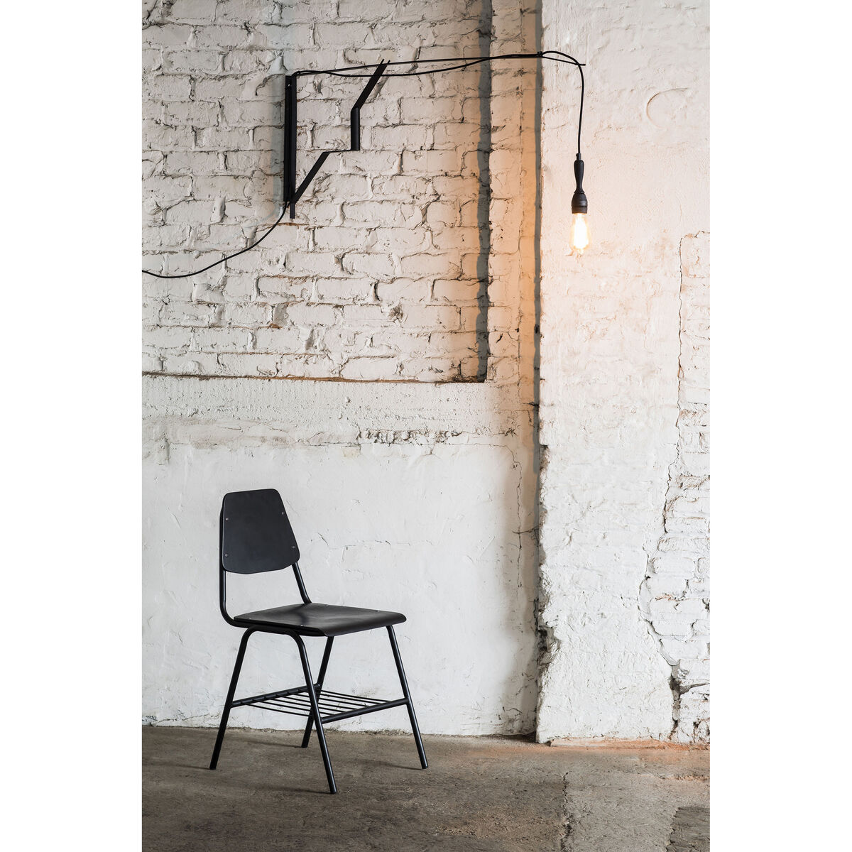 Studio Simple Chair - / Métal & chêne by Serax Black – image 2